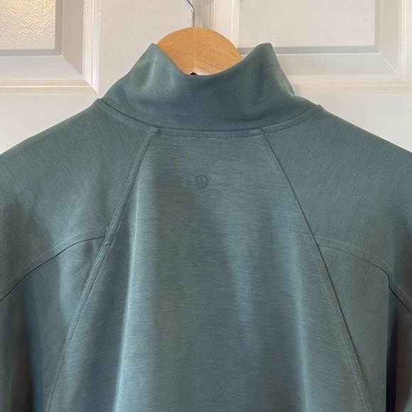 Lululemon Brushed Softstreme Funnel-Neck Zip Up Jacket Medium Forest Size 8 - Picture 10 of 12
